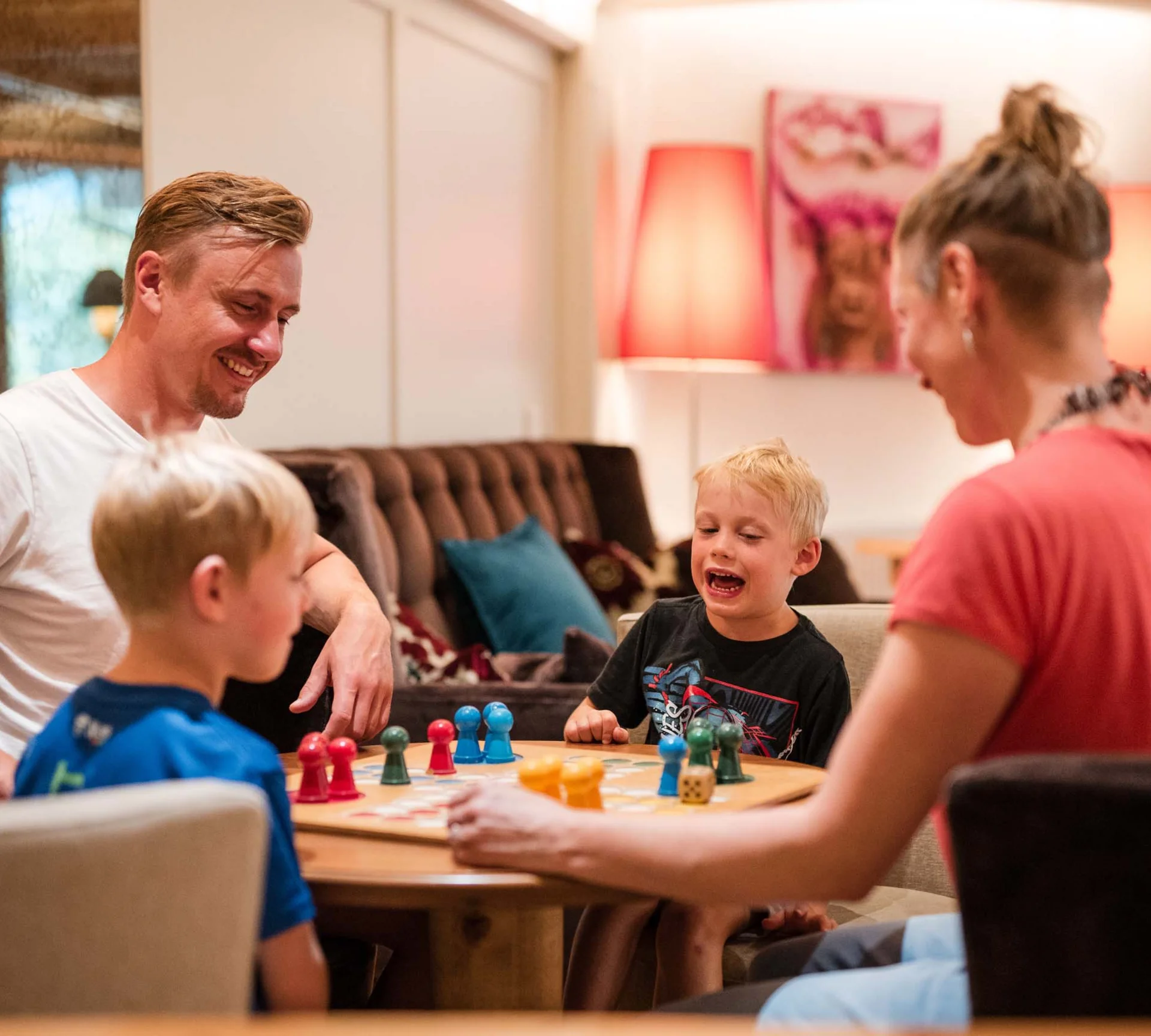 Spiel und Spaß im Hotel mit Kinderbetreuung in Südtirol